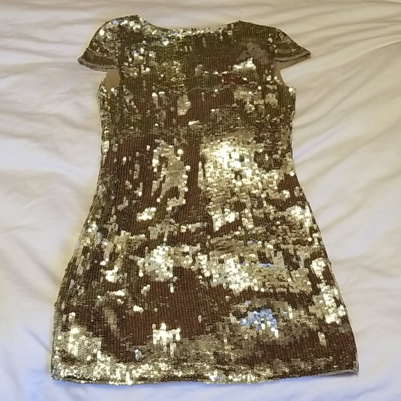 Sequined gold bebe dress - Picture 2 of 3